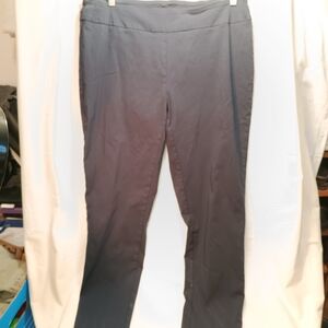 Women's Cropped Pants - Gray
